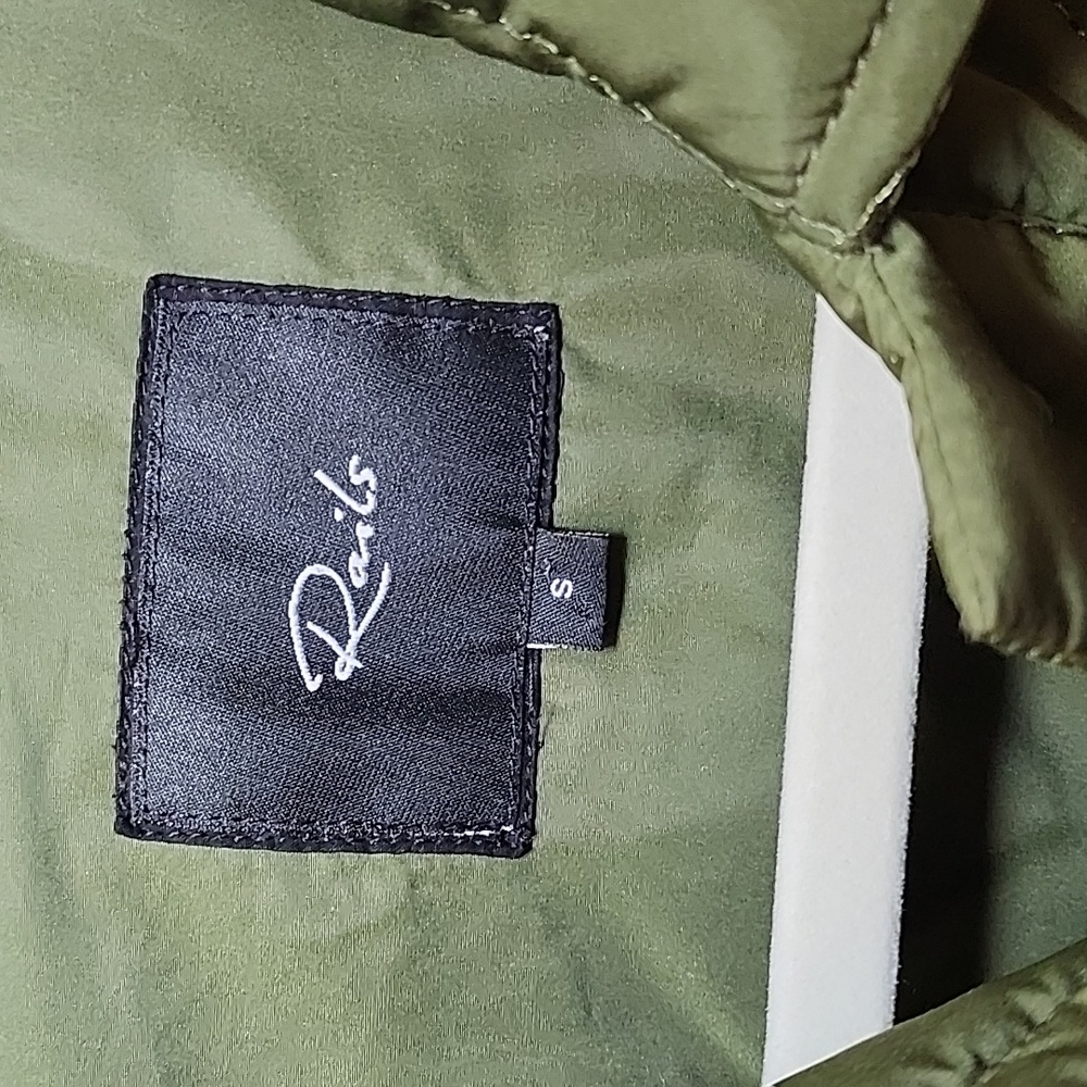 Rails Peyton Quilted Fleece Jacket  Olive Green Sherpa Jacket Sz Small - Picture 14 of 16